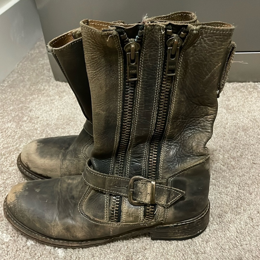 Bedstu intentionally worn biker boots